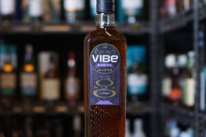 Buy VIBE Black Tea 700ml – Smooth Tea-Infused Spirit with a Refined Flavor at Raja Botol Bali