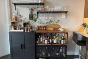 Essential Mixers Every Bali Airbnb Host Needs to Stock